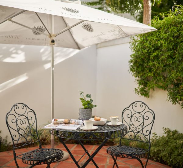 Raw Africa Boutique Collection_Spanish Farm_Guest Lodge_Patio_01