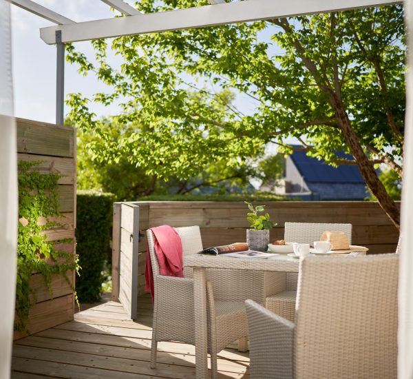 Raw Africa Boutique Collection_Spanish Farm_Guest Lodge_Patio_02